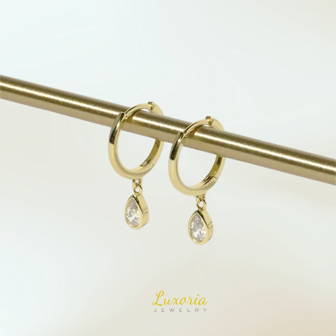 Anika Earrings (18K Gold Vermeil)