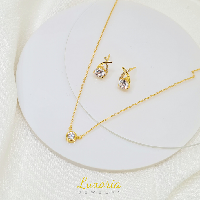 Bundle: Indira Necklace + Nadira Earrings (18k Gold Vermeil)