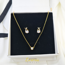 Load image into Gallery viewer, Bundle: Indira Necklace + Nadira Earrings (18k Gold Vermeil)